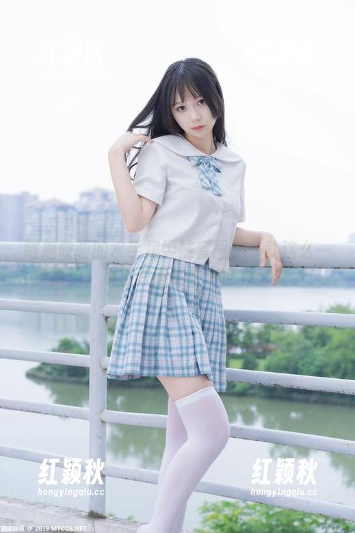 MTYH喵糖映画 喵糖映画的水手裙学妹套图——就这么一条裙子,系上去感觉整个世界都变了!