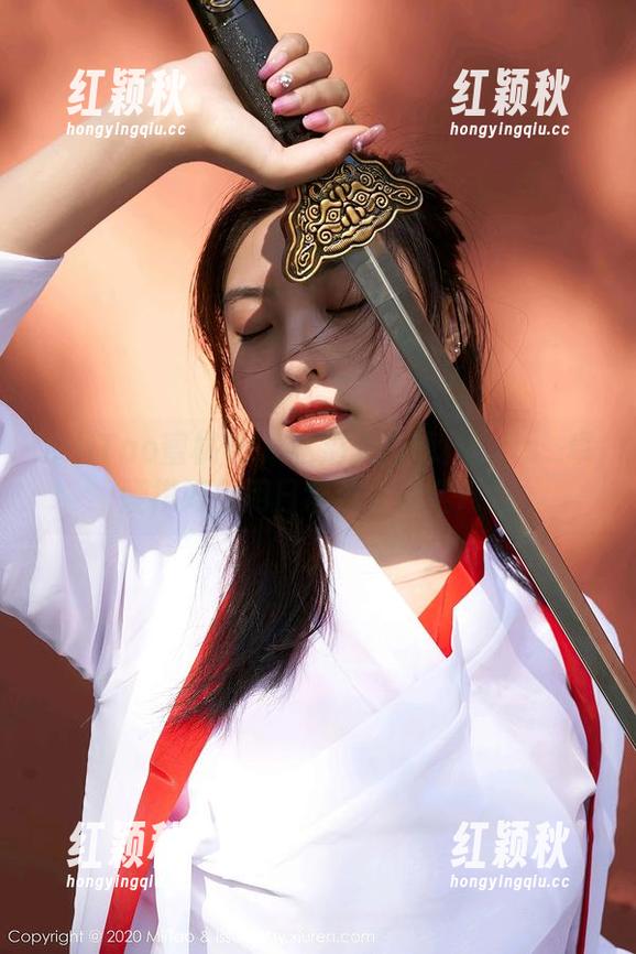 MiiTao蜜桃社-Cris_卓娅祺 MiiTao蜜桃社 - 私拍大揭秘:Cris_卓娅祺如何用日常照征服全网!