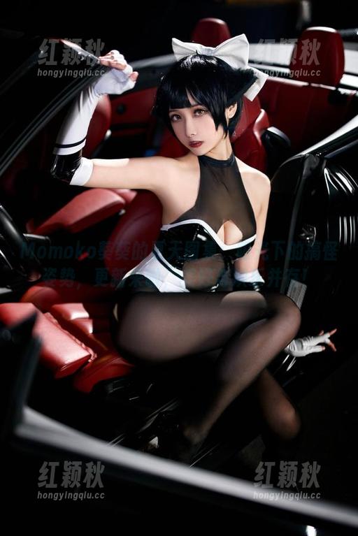 Momoko葵葵 Momoko葵葵的夏天图集:阳光下的搞怪姿势,更新来啦,美好与欢乐并存!