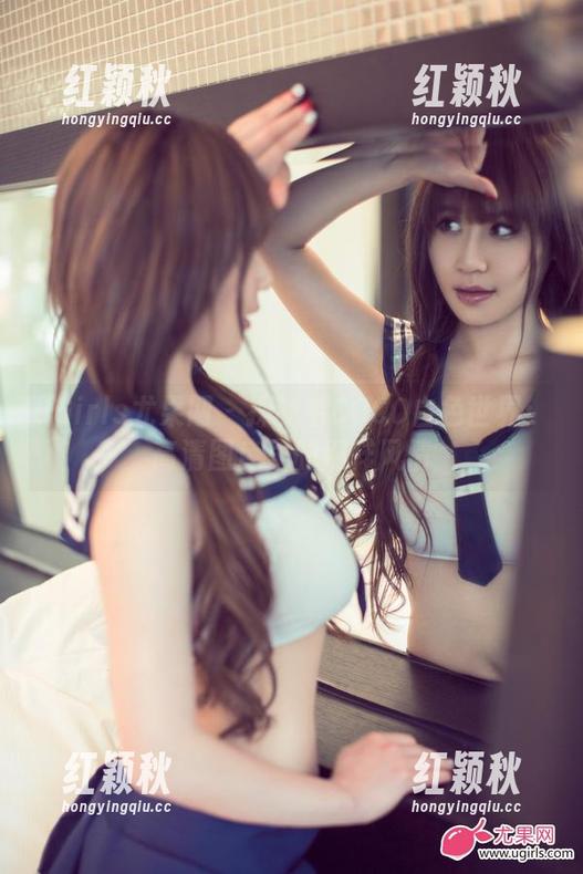 UGirls尤果网 - 探秘毛COCO白色世界：高清图库里的别样风情