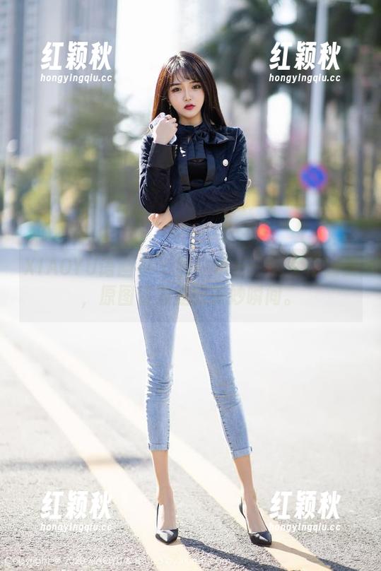 XIAOYU语画界-林乐一 XIAOYU语画界 - 看!林乐一的女仆感受,原图资源里的微妙瞬间。