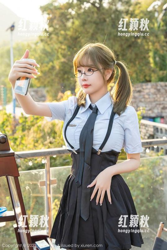 XINGYAN星颜社-王俪丁呀 XINGYAN星颜社 - 王俪丁呀的女王写真,打破了‘女王’的所有刻板印象!