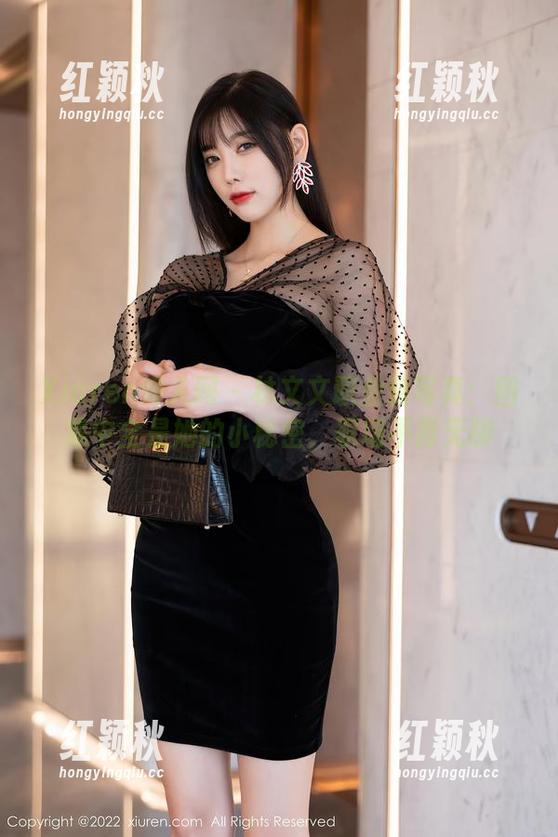 Xiuren秀人网-林文文 Xiuren秀人网 - 林文文职业装写真:图集中全是她的小秘密,职场不再无聊