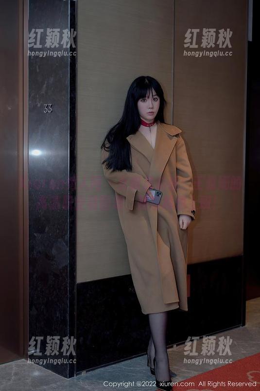 Xiuren秀人网-王雅姗 Xiuren秀人网 - 女职员必看:王雅姗的高清职业装图册,越看越想上班!