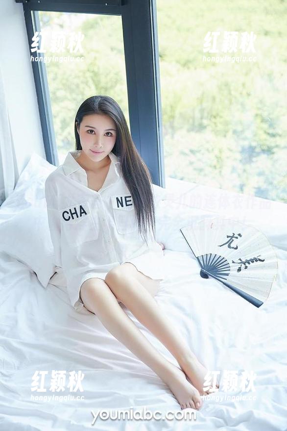YouMi尤蜜荟-娜依灵儿 YouMi尤蜜荟 - 在娜依灵儿的连体衣作品中偷得浮生半日闲,完全沉醉其中!