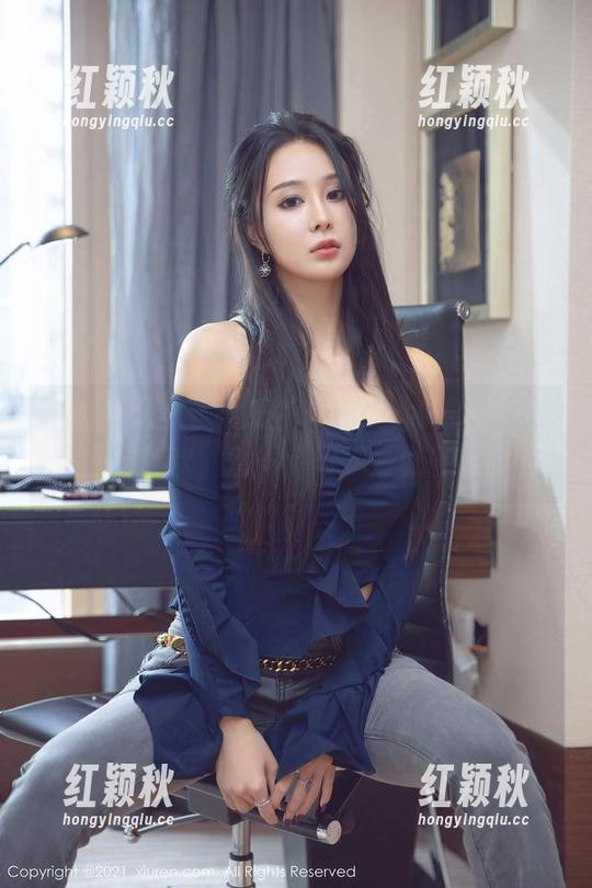 YouMi尤蜜荟-白茹雪Abby YouMi尤蜜荟 - 短裤+白茹雪Abby=一场美图的狂欢,别问,问就是夏日心情!