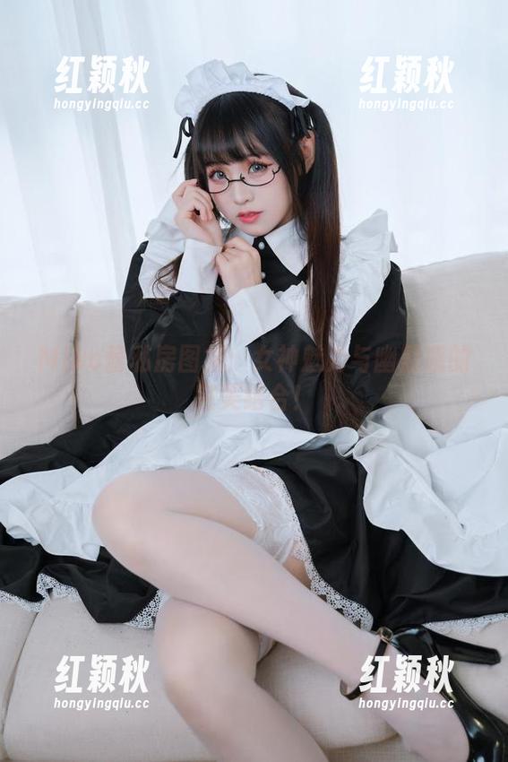 Miko酱私房图集：女神魅力与幽默感的完美结合！