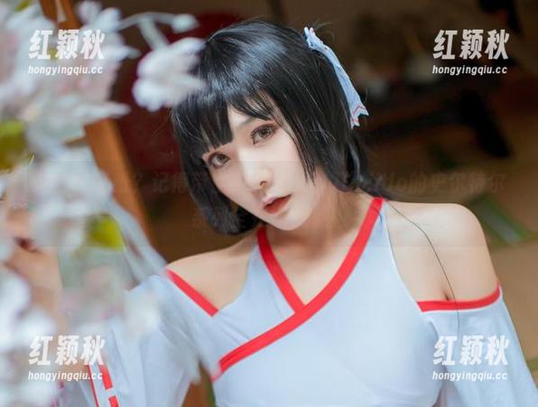 美图？壁纸？记得带上墨镜，三刀刀miido的史尔特尔系列全是闪光点！