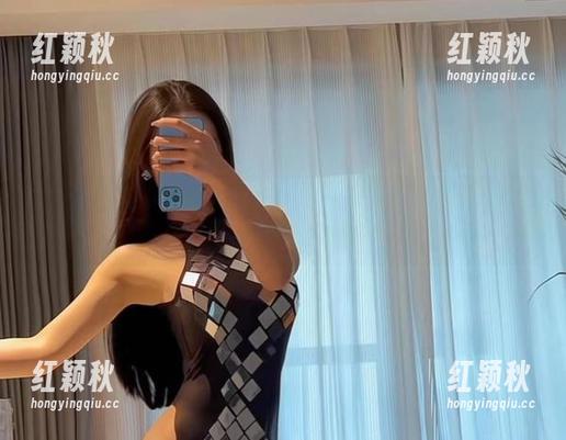 不爱笑的赛琳 微密圈 - 免费美图送到你家:不爱笑的赛琳女友的魅力不容错过!