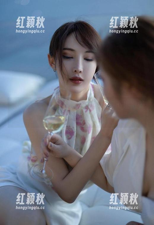 周妍希 微密圈 - 黑丝系列照中的周妍希不止是美,更是‘眼睛的奢侈品’!