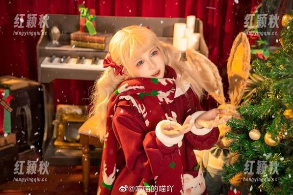 喵喵的喵吖 从喵喵的喵吖出发,网袜成为作品中的焦点,翻看这些图片吧!