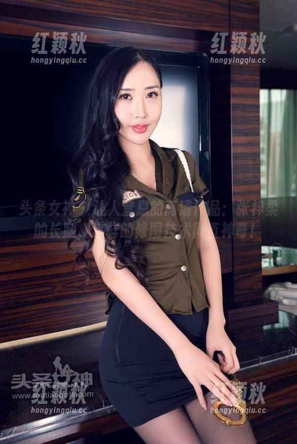 头条女神 - 让人窒息的高清作品：张梓柔的长腿，这样的修图技术简直神奇！