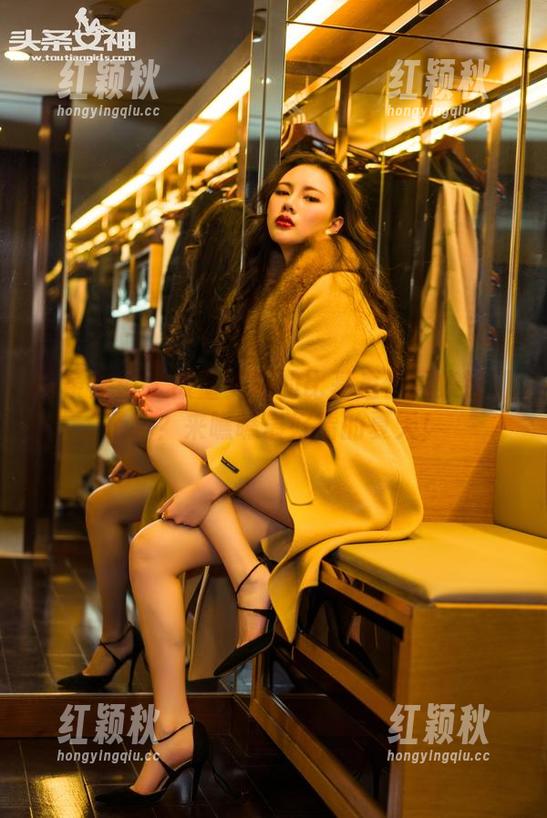 头条女神-童安琪 头条女神 - 被童安琪的比基尼作品集撩到了吗?来瞧瞧最好看的夏天!