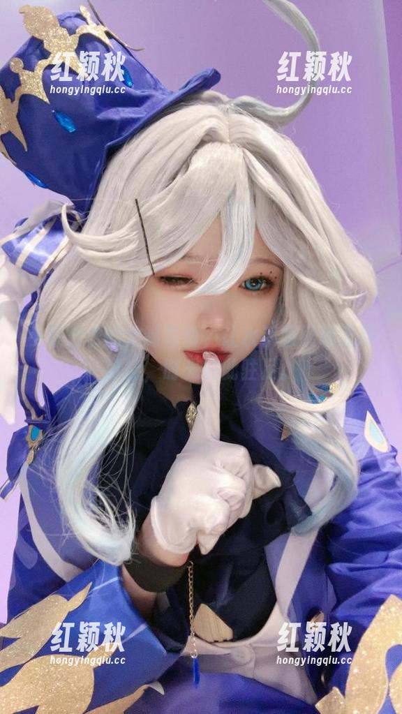 小瑶幺幺的定制写真，让水手服展现无尽可能，时光在此驻足。