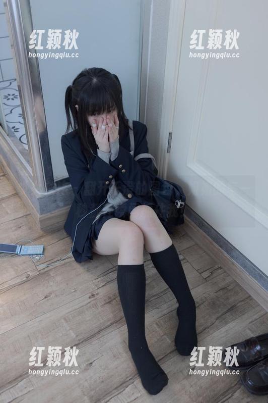 少女秩序-千澄 少女秩序 - 翻开千澄的图包,姐姐的每一秒都在瞬间抓住我!