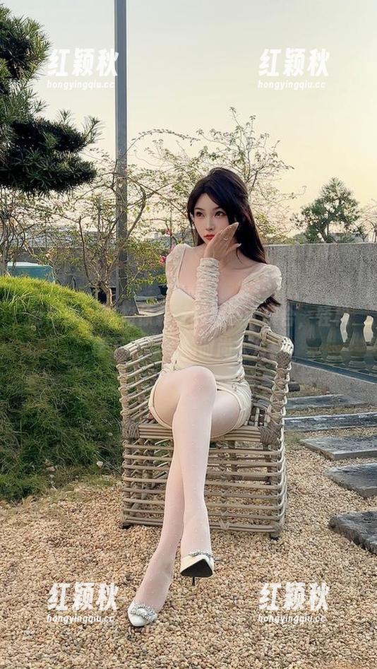 徐莉芝 微密圈 - 空姐徐莉芝的私房大集合,轻松拿下天际间的时尚大片!