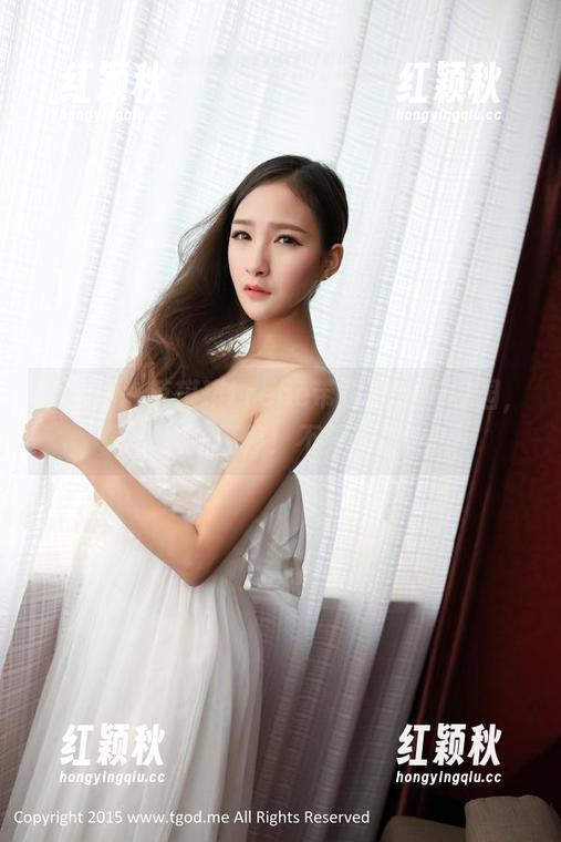 推女神-萌琪琪Lrene 推女神 - 萌琪琪Lrene带你免费逛校园,写真连拍不停!不来看看吗?