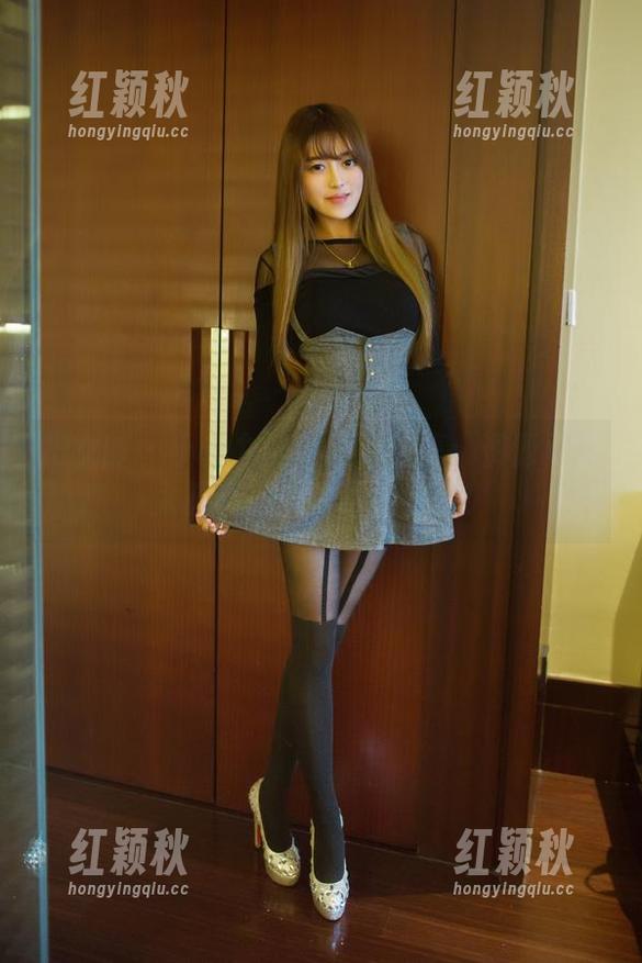 推女郎 - 小九九的制服写真集：资源更新太频繁，我快跟不上了！