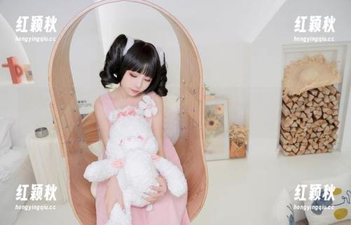 爆机少女喵小吉 精选作品集:爆机少女喵小吉带你玩转生化危机,艾达王也来当猫奴!