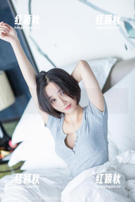 爱蜜社-张思允 爱蜜社 - 在黑白之间:张思允瑜伽的原图与照片,抓住那份稍纵即逝的吸引力!
