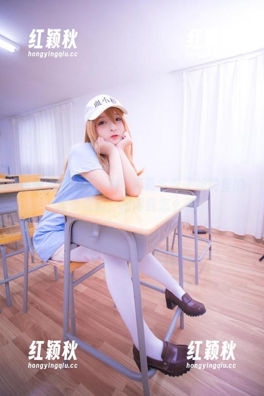 高清流量密码：神楽坂真冬电子相册里的猫少女们，别问我怎么看！