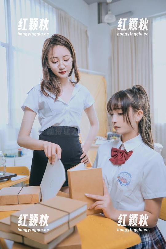 神楽坂真冬 别错过!神楽坂真冬女神的最新美图,更新得让人心跳加速!