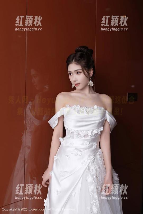 秀人网-HeyuZhang 秀人网 - HeyuZhang护士:下载这份合集,让我的护士梦入驻你的手机里!