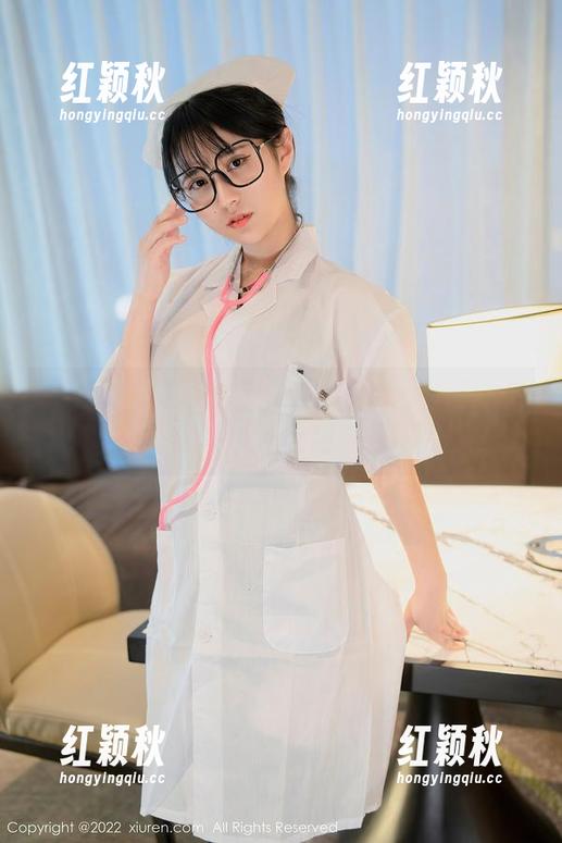 秀人网-Kikibaby 秀人网 - 图册登场:Kikibaby泳装,热辣程度可以让太阳自愧不如