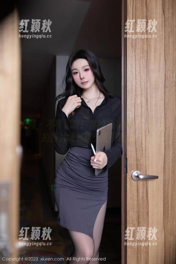 秀人网-你的兔妹妹 秀人网 - 不可思议!你的兔妹妹的白色私拍图片竟然这么吸引眼球