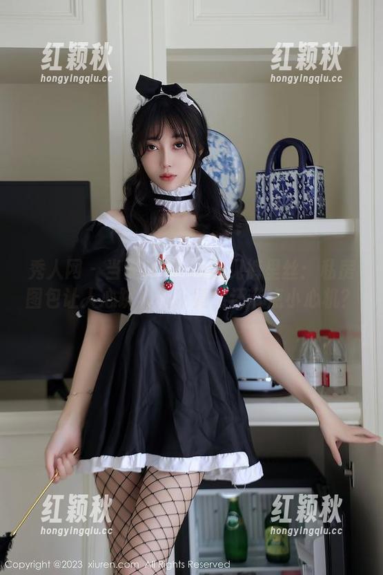 秀人网 - 当安妮Tess遇见裤里丝：私房图包让人心跳加速，竟然还带点小心机？