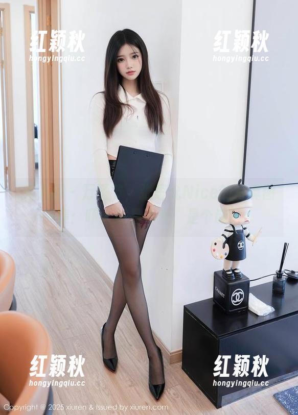 秀人网-张思允Nice 秀人网 - 万圣节,张思允Nice的写真图集:吓人还是可爱,是个谜!