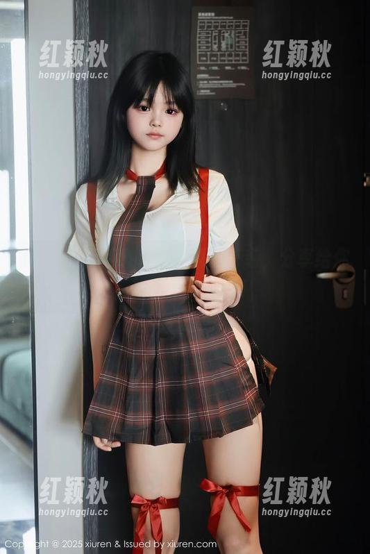 秀人网-李可儿 秀人网 - 李可儿的JK原图来袭,分享给你,简直不要太美!