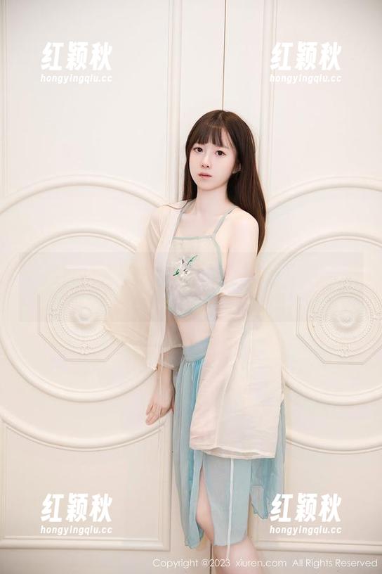 秀人网-李雅柔182CM 秀人网 - 当李雅柔182CM遇上浴室:美图与水珠的碰撞艺术!