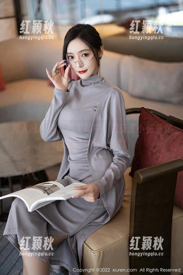 秀人网-陈小花 秀人网 - 在光影流转中,感受陈小花兔女郎的奇妙瞬间图片!
