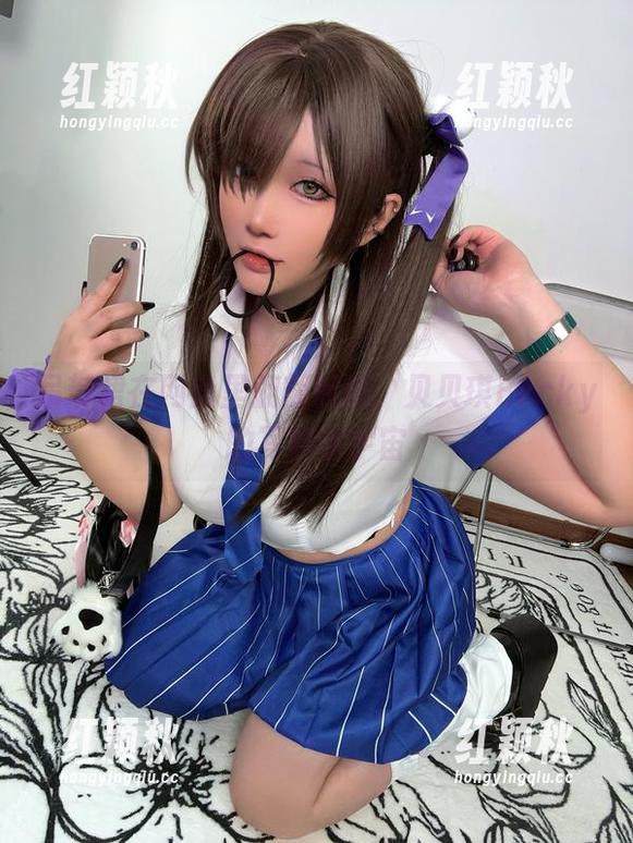 贝贝琪Becky 吊带裙在网盘里翩翩起舞,贝贝琪Becky的写真小宇宙