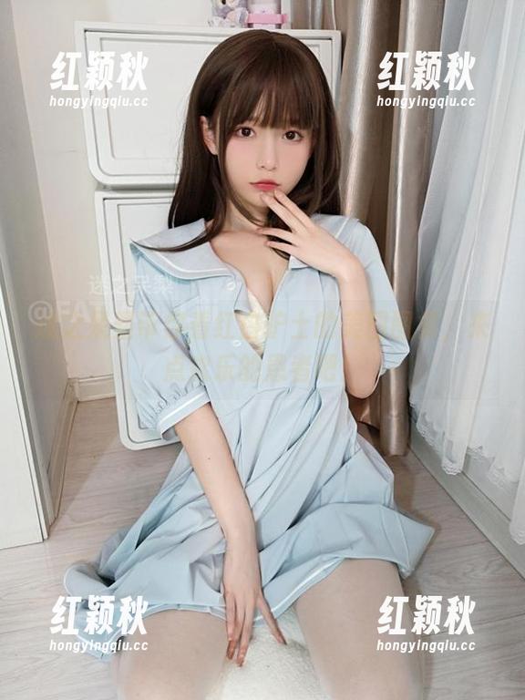 迷之呆梨 迷之呆梨带你看红白护士的美图图集,来点欢乐的患者吧!